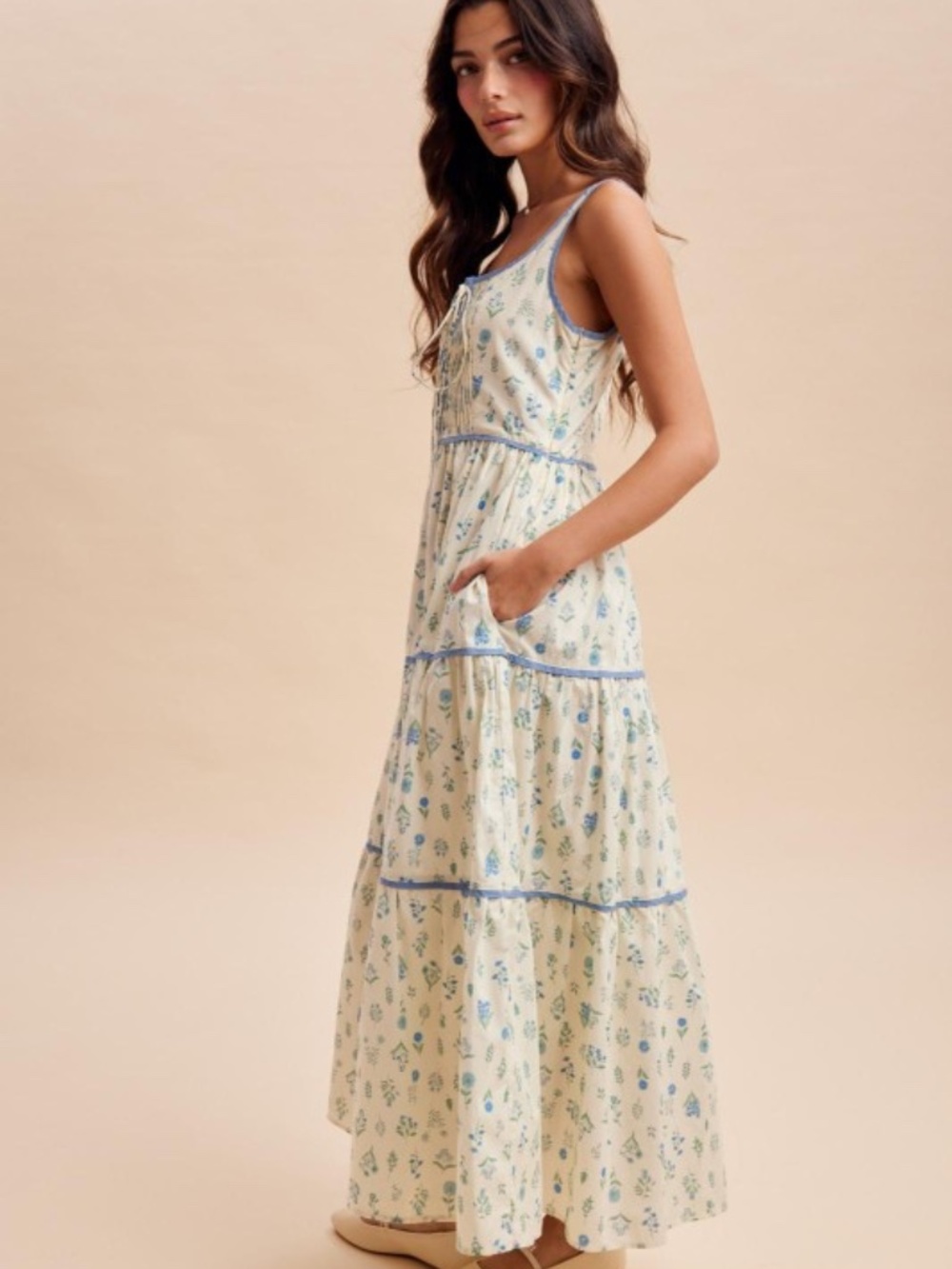Haley Dress - Picture 5 of 7